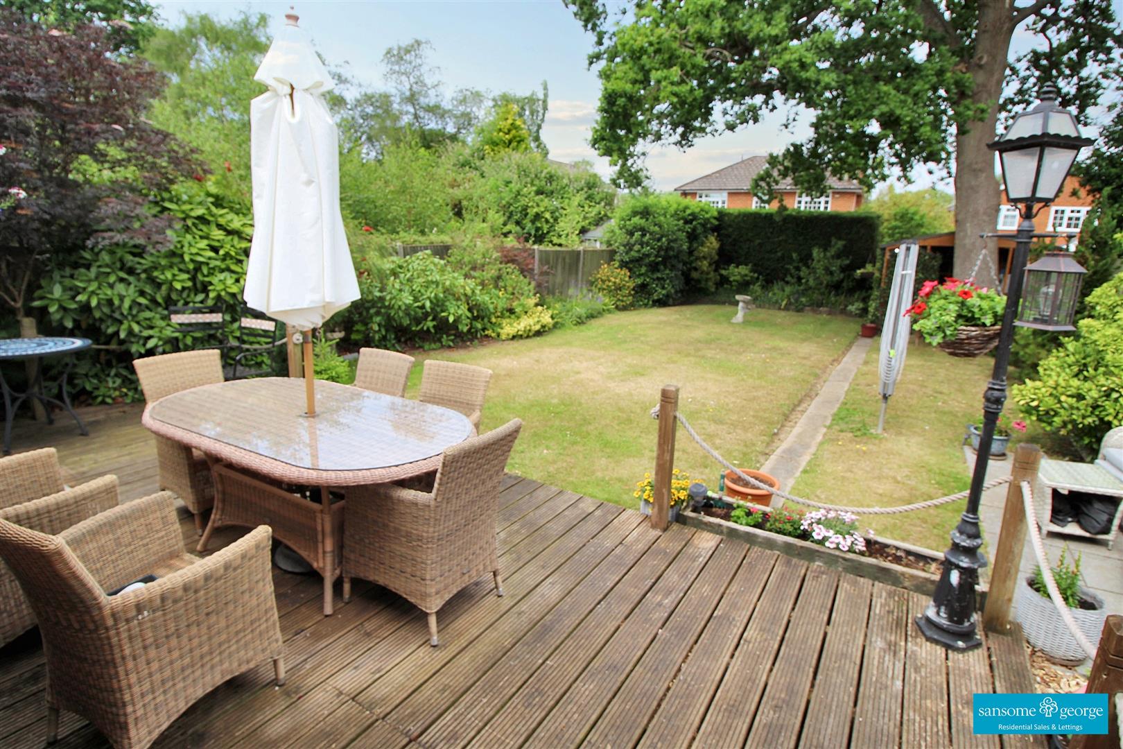 Warborough Avenue, Tilehurst, Reading